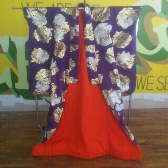 Vintage Japanese Wedding Kimono "Uchikake" - Picture 1 of 6